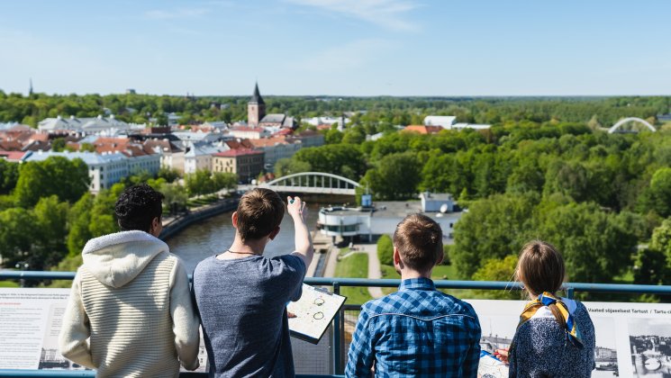 foto vaatega Tartu linnale